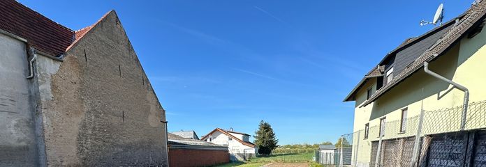 Provisionsfreies Baugrundstück in ruhiger zweiter Reihe mit freiem Feldblick – Baugrundstück