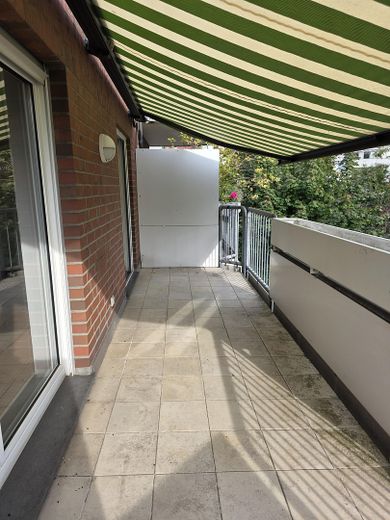 Rara opportunità nel Kreuzviertel: appartamento su due livelli, ca. 145 m², 4 locali, balcone – senza provvigione – 2. OG_Balkon (1)