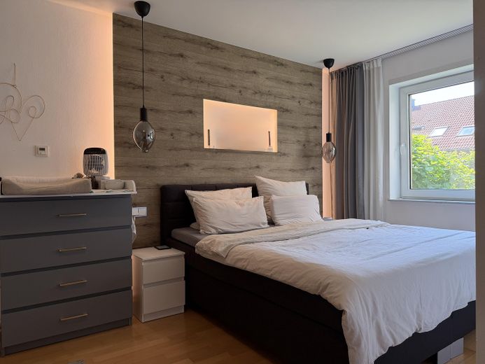 Außergewöhnliche Maisonette mit Haus-im-Haus-Charakter in MG-Schrievers – फोटो 3