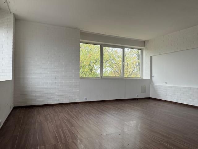 Büro/Lagerflächen 2100 QM/ab 450 qm teilbar Mietkauf spätere Kaufoption ca 50 Parkplätze Top Lage – Foto 9