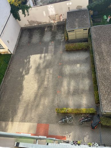 Wysokiej jakości, przytulne, centralne mieszkanie w Stötteritz wraz z miejscem parkingowym – Innenhof von oben