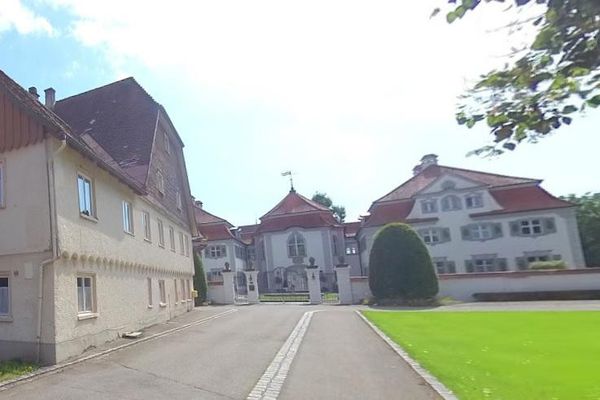 Progetto di edificio plurifamiliare per 9 appartamenti condominiali con vista sul castello (immobile con agevolazione fiscale per beni vincolati)