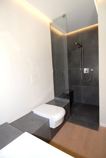 Dusche