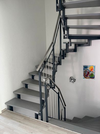 VIVIENDA ENERGÉTICAMENTE CONSCIENTE:  A+ Amplia casa pareada en Ludwigshafen ¡SIN COMISIÓN DE AGENCIA! – Foto 6