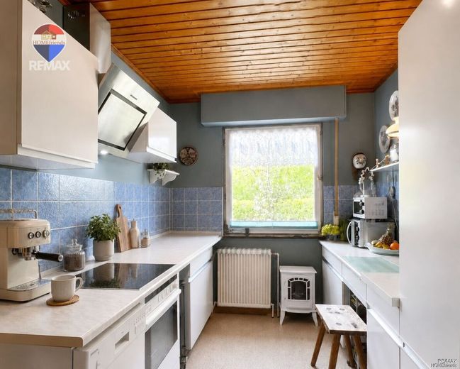 Einfamilienhaus in Berlin-Lichtenrade mit Vollkeller, Garage, 5 Zimmer| 596 m² Grundstück |Kamin &amp; Garten! – Küche
