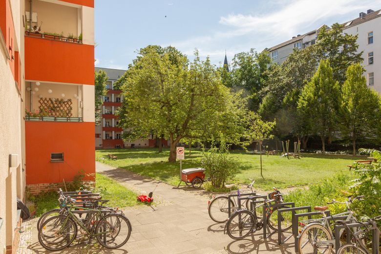 Jasne, loftowe mieszkanie 3-pokojowe, Prenzlauer Berg przy Volkspark Friedrichshain – Innenhof 