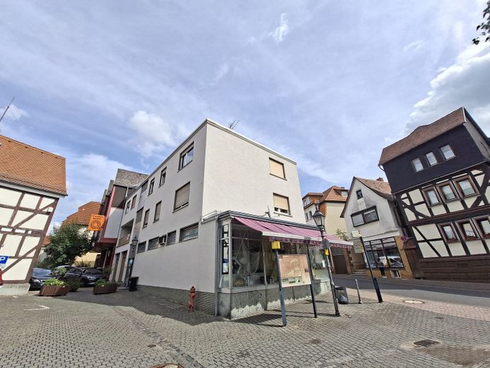 Ampio appartamento di 2 locali di circa 91 m², con cucina spaziosa e balcone – proprio in Europaplatz a Schotten – Foto 4