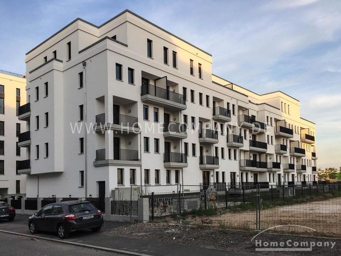Europaviertel (8060000) – Luxueus eenkamerappartement met parkeerplaats – b51d80e8a8c8c6a610ed6bb7aafd8c628eb96020.jpg