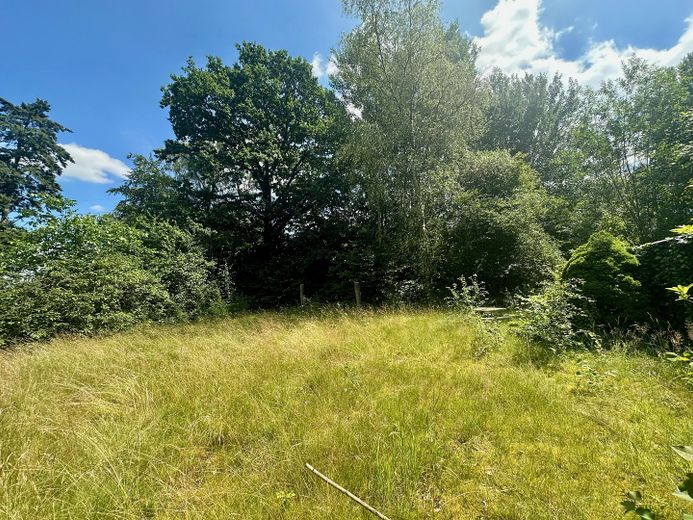 Attraktives Baugrundstück in Ellerbek (Moordamm) – ruhige Lage, gute Anbindung! – Viel Platz zum spielen 