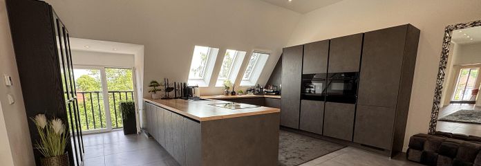 Penthouse der Extraklasse – großzügig, modern, exklusiv – Küche