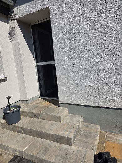Sunny semi-detached house with a large plot – Photo 3