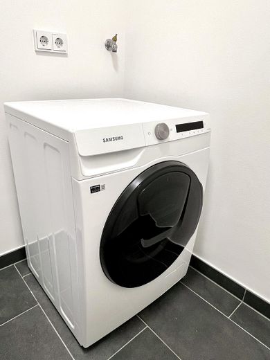 Möblierte 2-Zimmer-Wohnung in erster Reihe zum Main – Foto 7