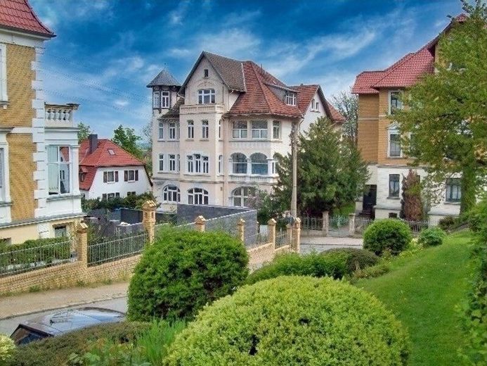 MAXI statt mini... NOBEL statt 08/15... SCHLOSSBLICK statt jwd ! – Foto 17