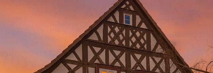 Wohn- Geschäftshaus im Herzen der Altstadt von Lichtenfels – Frontansicht des Gebäudes