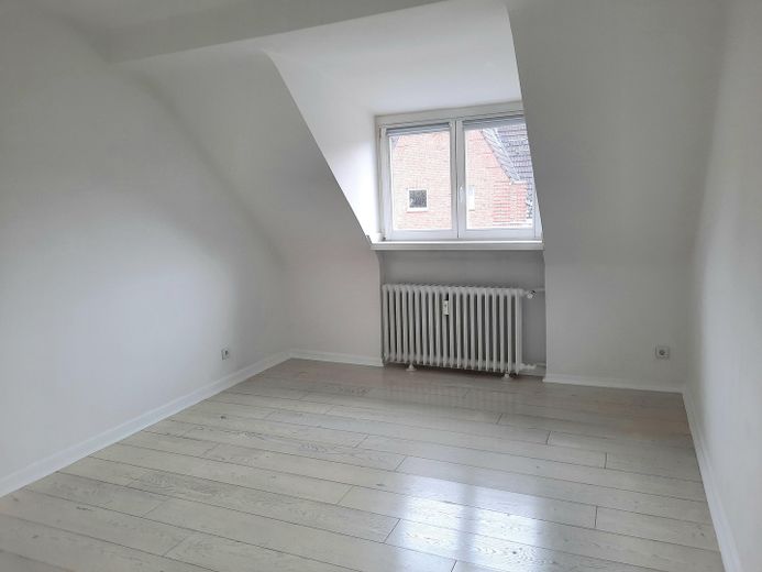 D-Bilk: Super Lage! Ruhiges umgrüntes Wohn­-Refugium mit Charme. – Schlafen
