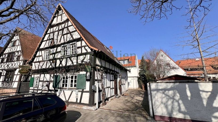 *** Denkmalgeschütztes EFH + Dreifamilienhaus im Herzen von Lampertheim *** – Einfamilienhaus Außenansicht