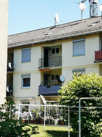 Merkezi konumda yenilenmiş 2 odalı daire – Straubinger tren istasyonu ve eski şehre yakın – Außenschicht