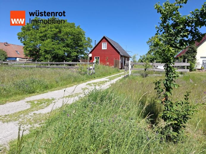 Verliebt euch in nordisches Flair: Attraktives Haus, Garten, Weitblick auf Obstplantagen - Ruhe pur! – Südostansicht Haus
