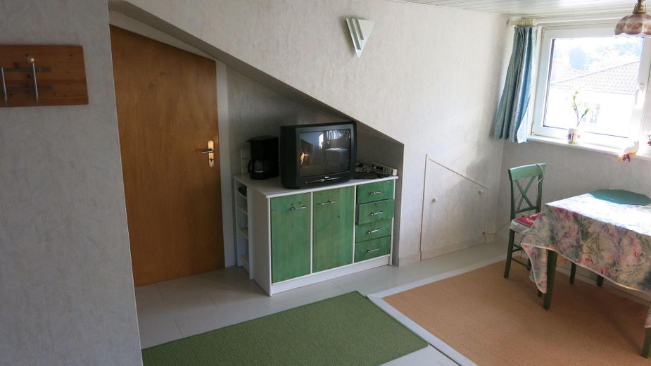 Mobilyalı. Tek odalı daire yalnızca hafta sonları evine gidenlere kiralıktır – Fotoğraf 6