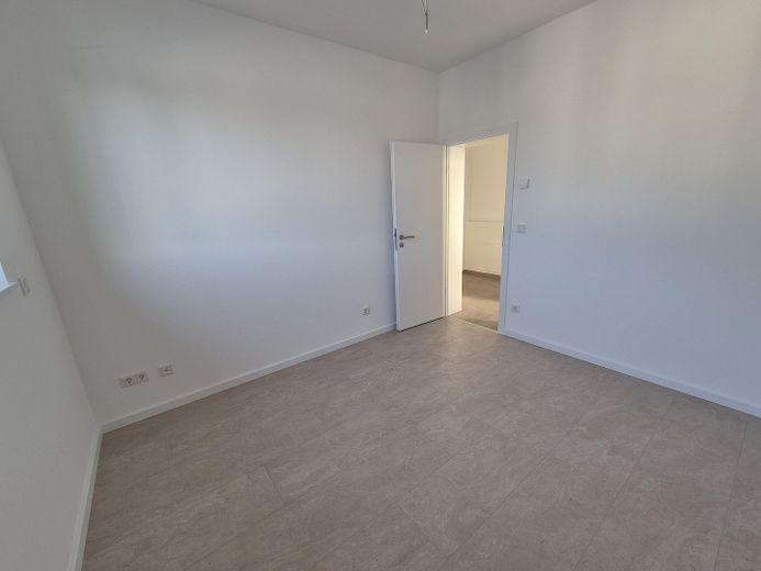 Nieuwbouw! Luxe 8-kamer-twee-onder-een-kaphuis te koop! – Schlafzimmer Kind 1