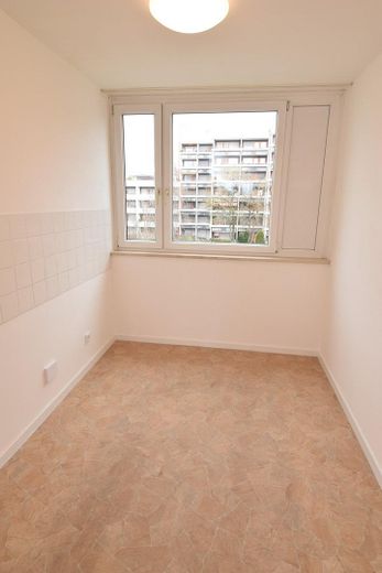Helle 3-Zimmer Wohnung 70 m2 München Unterhaching mit Balkon Erstbezug nach Vollrenovierung – Küche