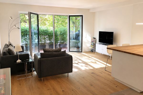 Hochwertige City-Wohnung (Hochparterre)