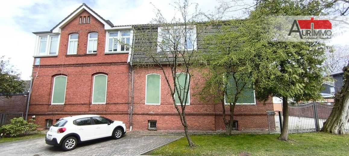 Wohn- und Geschäftshaus in Bestlage von Aurich – Seitenansicht