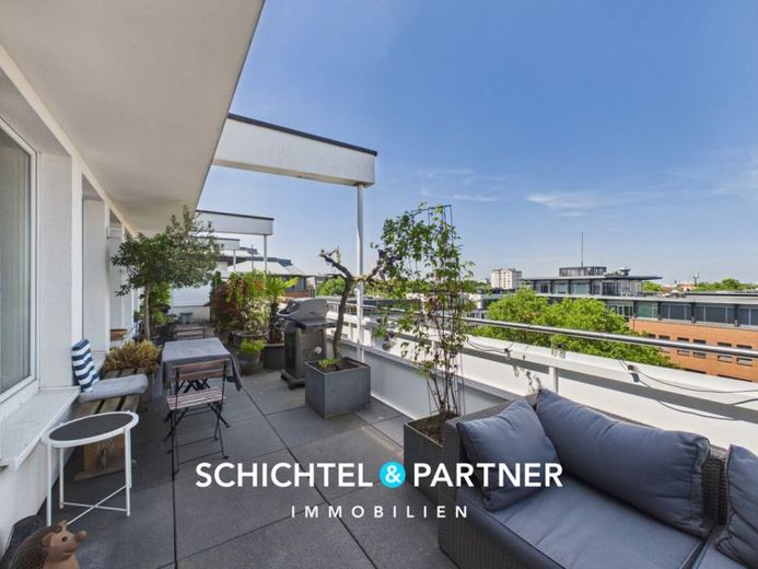 Bahnhofsvorstadt | Appartamento penthouse centrale con vista su Brema – Foto 1