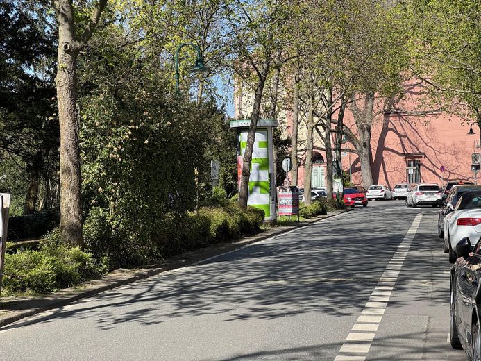 Attraktive DG-Wohnung -  Citylage im Grünen an Kuppelkirche, hohe Lebensqualität; von privat – Wilhelminenstraße –zur Kirche 