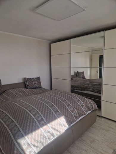 Casa unifamiliare modernizzata e pronta per essere abitata – Foto 12