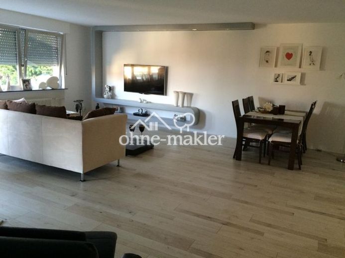 Geschmackvolle Wohnung mit großer Terasse – Foto 1