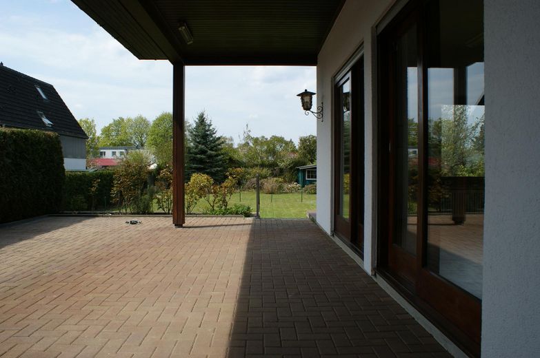 Terrasse mit Gartenblick