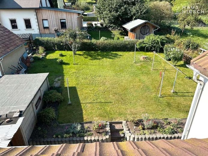 Großzügiges Einfamilienhaus mit Ausbaureserve und schönen Garten – Garten