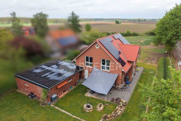 Hochwertiges Viebrockhaus inklusive Baugrundstück und Möglichkeit der Gewerbeausübung