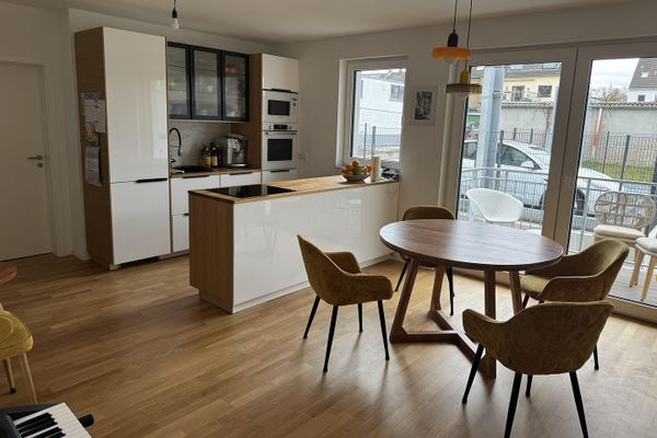 High-quality, stylish 4-room new-build maisonette apartment