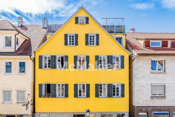 Historic residential and commercial building with condominium division in Tübingen’s old town