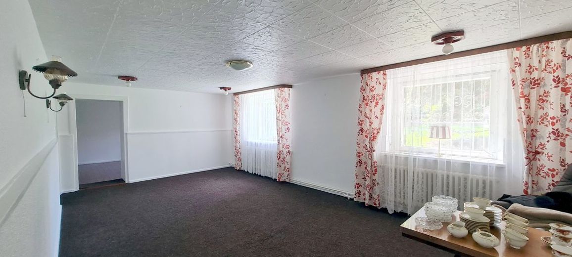 SOLIDER ALTBAU-EINFAMILIENHAUS -RUDOW-BLUMENVIERTEL-BEZUGSFREI-PROVISIONSFREI – Raum im Keller