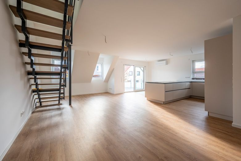 Traumhafte 4,5 Zimmer Maisonette Wohnung in Fellbach Oeffingen – Foto 6