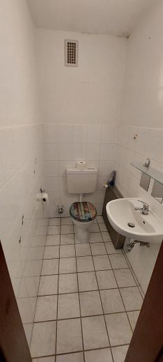 Familienfreundliches Reiheneckhaus mit großem Garten und viel Platz – ruhige Lage in Tornesch – GästeWC
