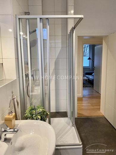 Schöne, neu eingerichtete 2 Zi.-Wohnung, 2. OG. – 26e309f3be8bab51db24c1ded7db82705ea2c901.jpg