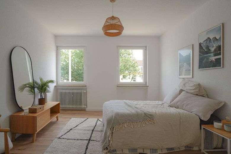 Sensation d’un logement neuf – appartement 3 pièces rénové avec goût – Schlafzimmer