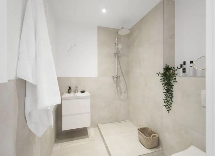 Neues Bad (Spiegel folgt noch)