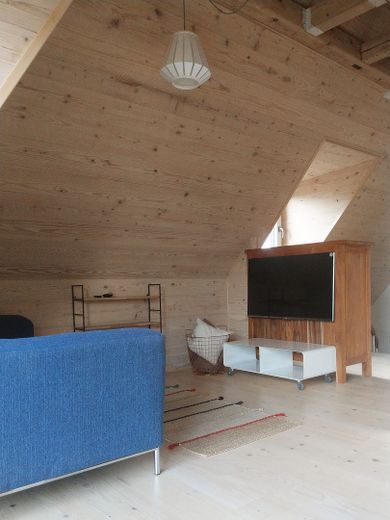 Exklusive, ruhige Wohnung in guter Lage – Wohnbereich