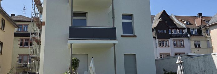 Hausansicht Garten