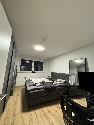 2 pokoje, 65 m², po kapitalnym remoncie, zabudowa kuchenna, miejsce parkingowe – Zdjęcie 11