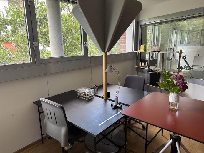 4 postazioni di lavoro | Ufficio a Sachsenhausen direttamente sul Meno | Terrazza e giardino – Arbeitsplätze