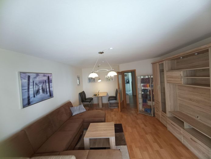 Wohnzimmer zum Flur