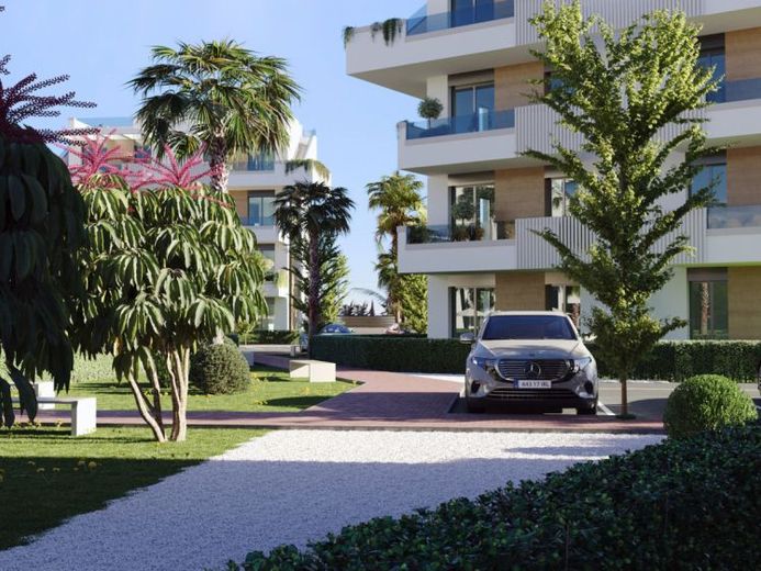 Wunderschönes lizenziertes Touristenapartment Penthouse mit dem größten Pool Europas – Foto 1