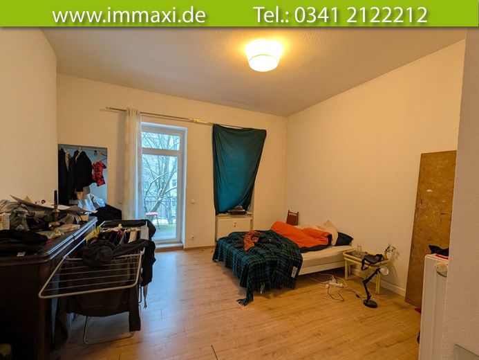 NEUSTADT + 2 RAUM WOHNUNG ZUM KAUF + BALKON – Schlafzimmer