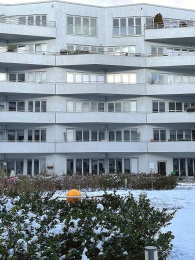 Amueblado: moderno apartamento de 4 habitaciones en los Welfenhöfen (limitado a dos años) – Außenansicht_2